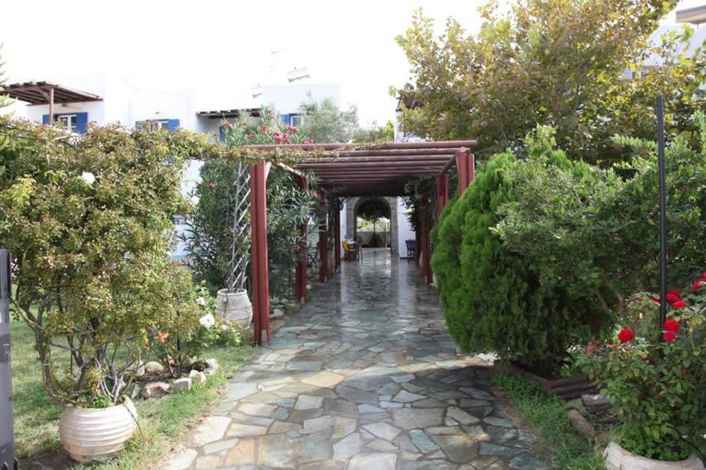 Deep Blue Studios لوغاراس المظهر الخارجي الصورة